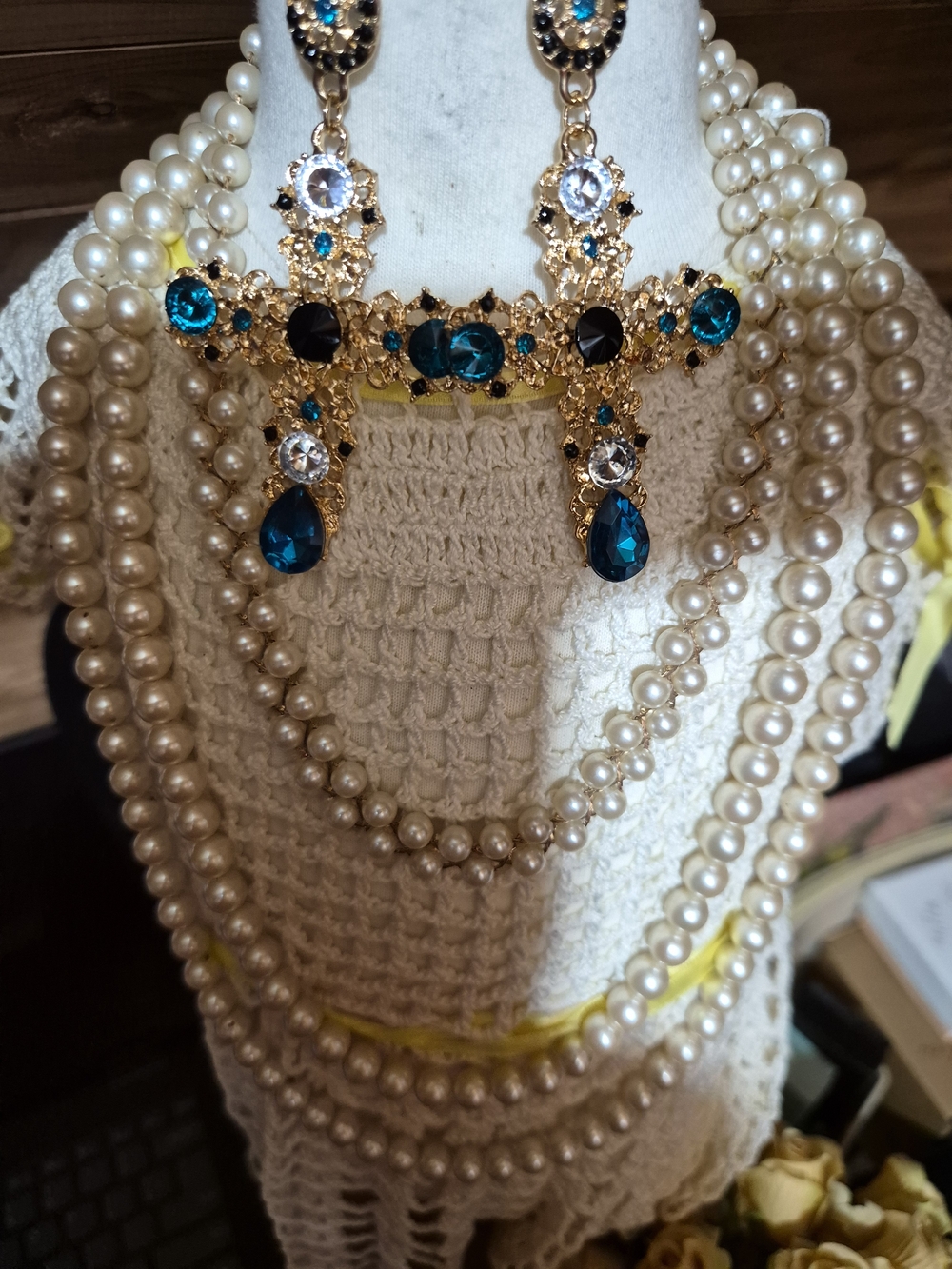 Avon Gold-Tone Teal & Black Jeweled Cross Necklace with Cream Pearls